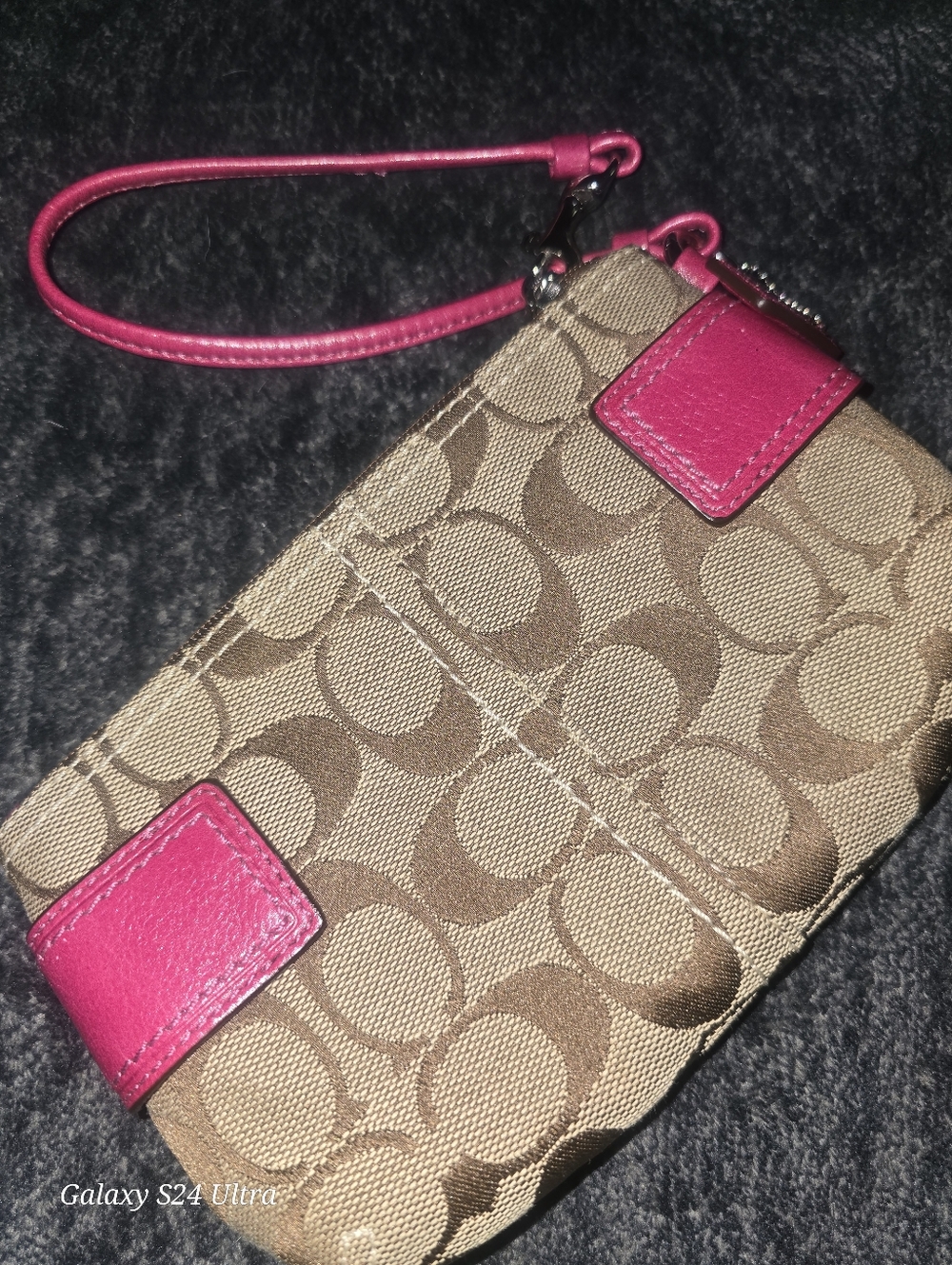 Coach Signature Buckle Canvas Wristlet in Pink and Tan - Picture 3 of 4